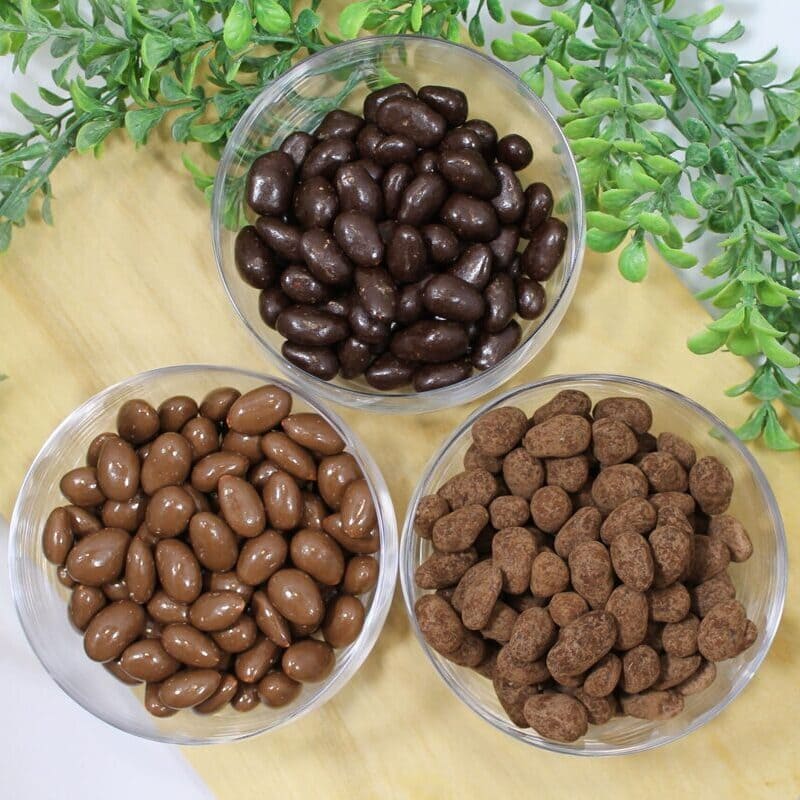 XOCOLALLA MAROC - Confiserie et chocolat - 0520118438 - Qualité et plaisir 26 Xocoperlas amandes enrobées de chocolat
